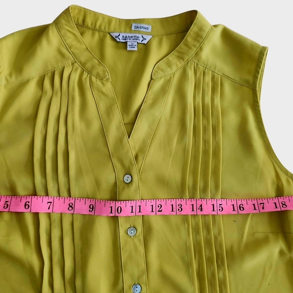 Size M Yellow Mustard Sleeveless Blouse Elegant and Vibrant - Picture 7 of 9